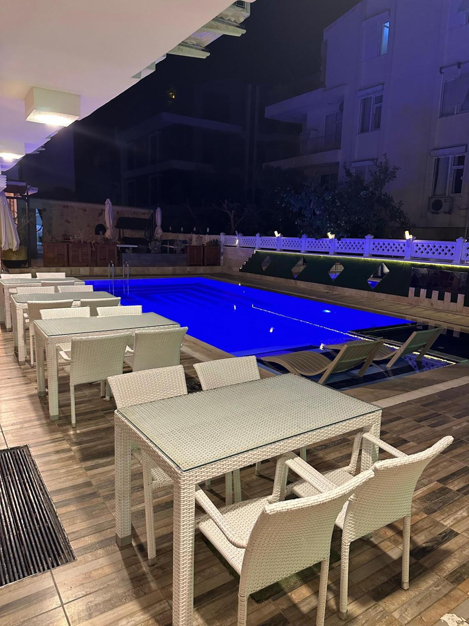 Otel Nfk The House